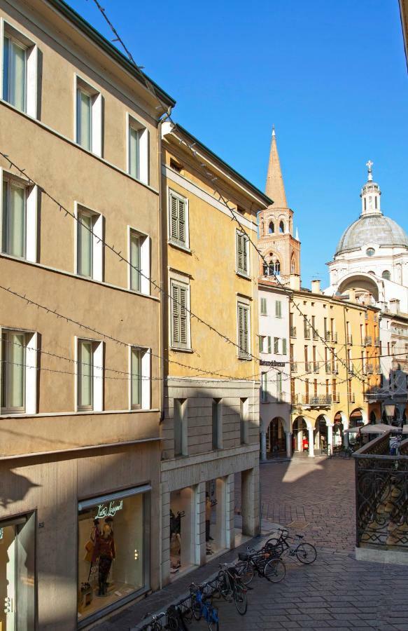 Casa Iolanda Lägenhet Mantova Exteriör bild